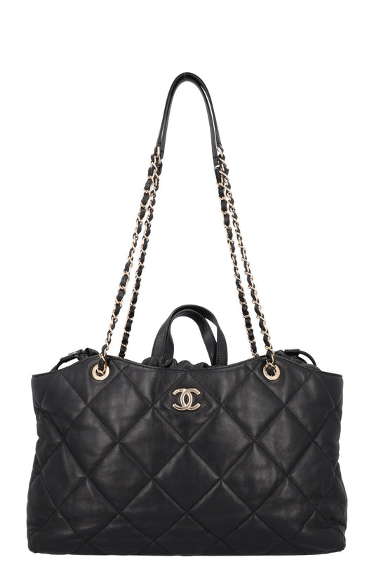 CHANEL 2019 Quilted Drawstring Tote Bag Black