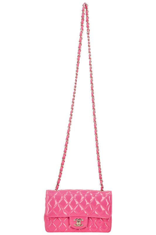 CHANEL Classic Mini Single Flap Crossbody Bag Patent Pink