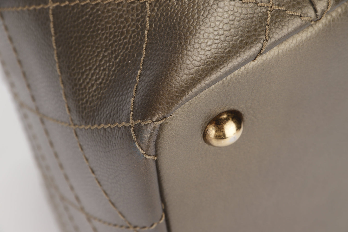 CHANEL SHOPPING FEVER TOTE (2032xxxx) WILD STITCH KHAKI CAVIAR LEATHER GOLD HARDWARE, WITH POUCH, , DUST COVER & BOX