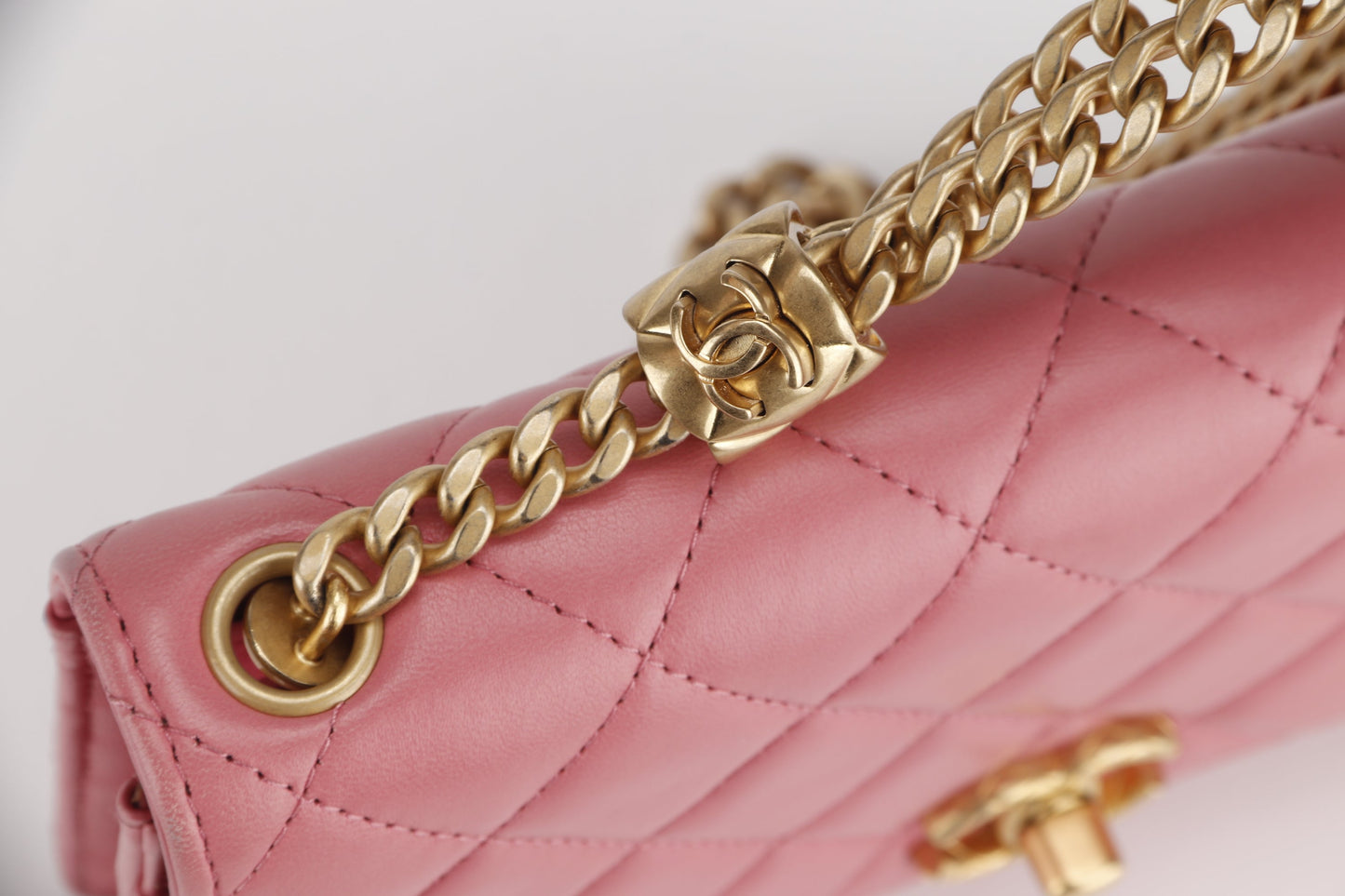CHANEL PILLOW CRUSH WALLET ON CHAIN (A7U5xxxx) PINK LAMBSKIN GOLD HARDWARE, WITH DUST COVER BOX