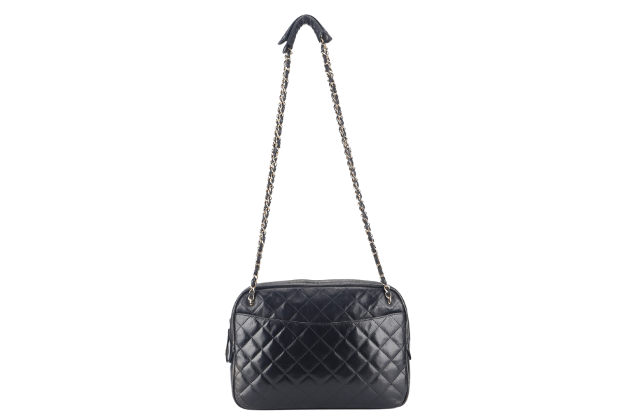 CHANEL VINTAGE CAMERA BAG (117xxxx) MEDIUM BLACK LAMBSKIN QUILTED GOLD HARDWARE NO DUST COVER