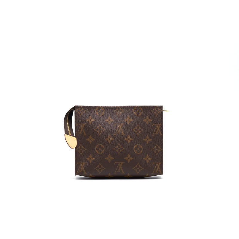 Louis Vuitton toiletry pouch 19