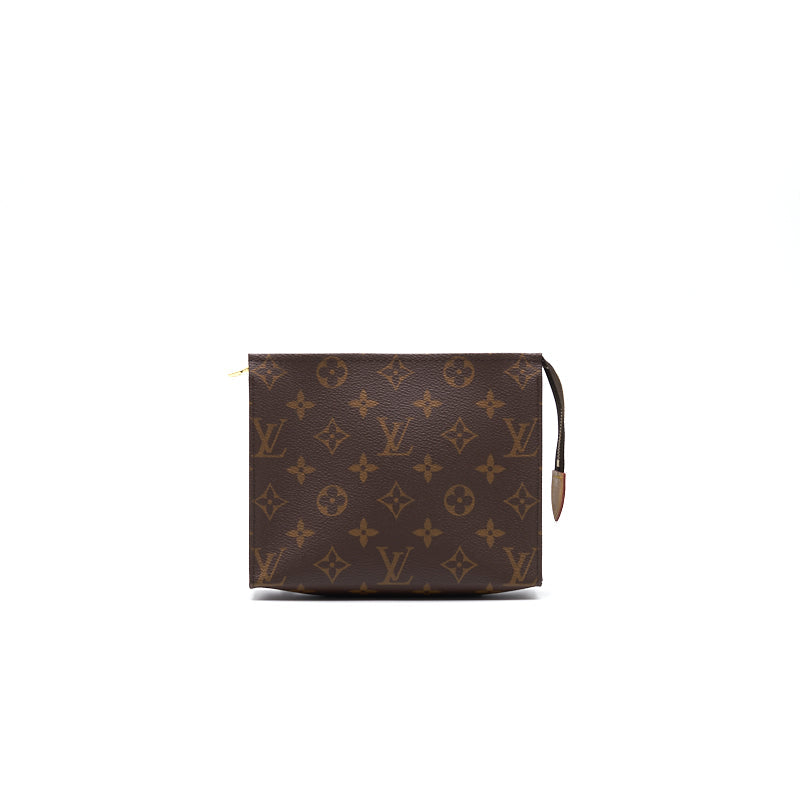 Louis Vuitton toiletry pouch 19