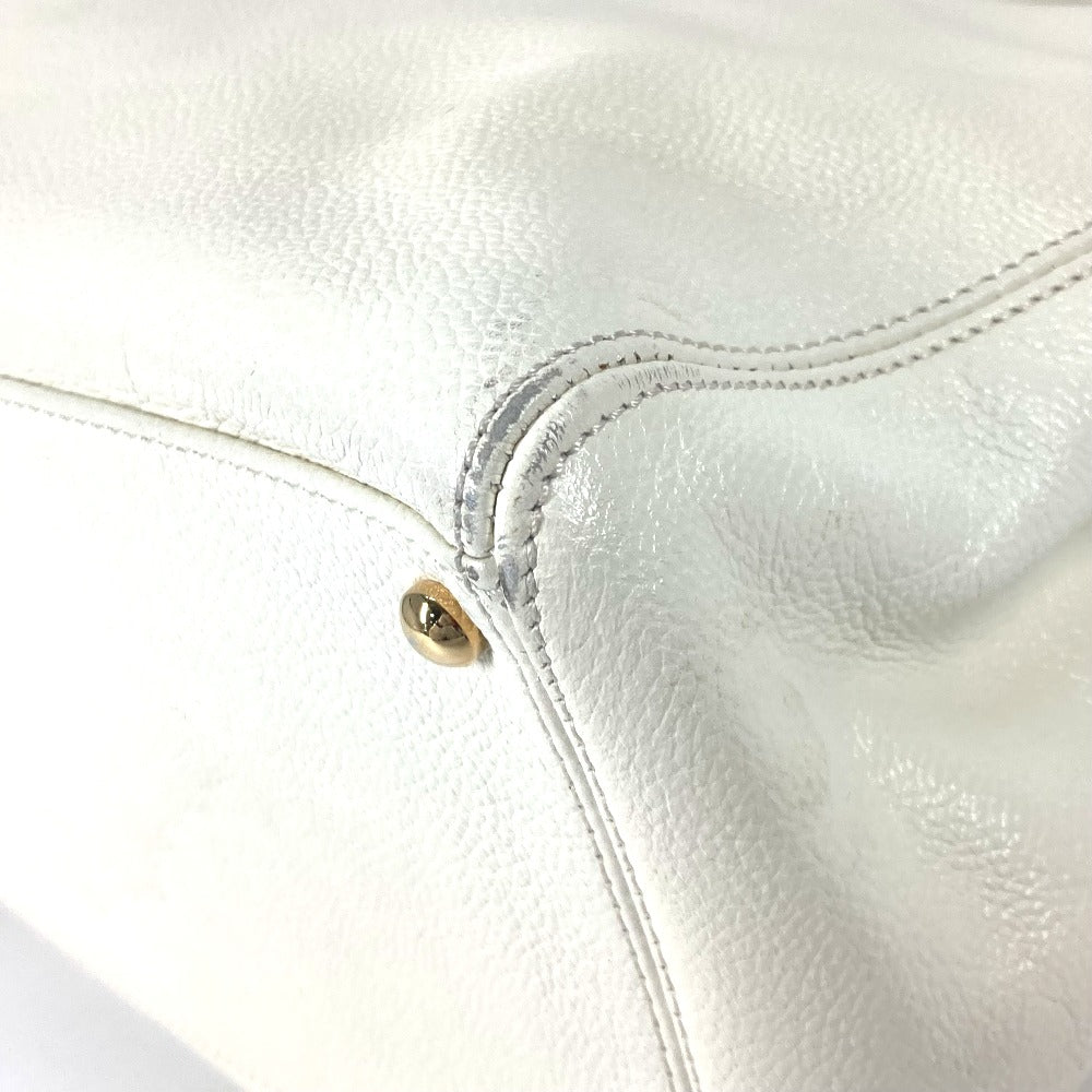 CHANEL Tote Bag Caviar skin White type Executive Tote Women Used