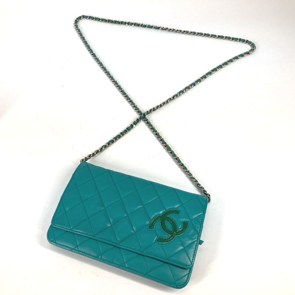 CHANEL Shoulder Bag leather green Crossbody long wallet CC COCO Mark Quilting Matelasse Women Used