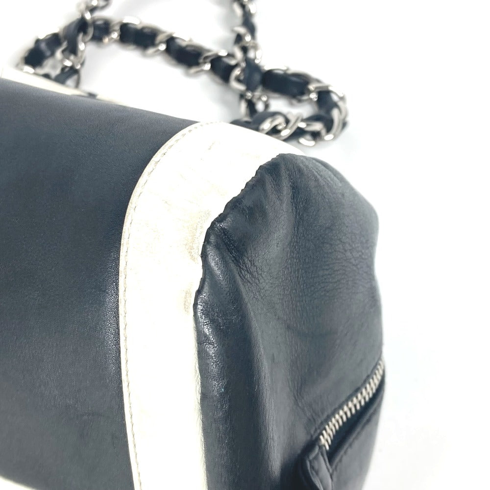 CHANEL Shoulder Bag leather white By color CC COCO Mark WChain