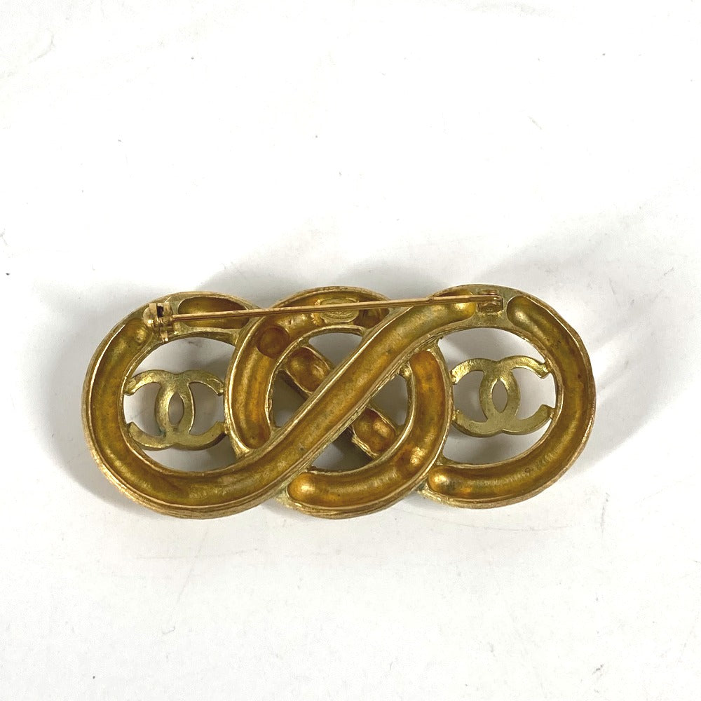 CHANEL Brooch metal gold 95C Vintage CC COCO Mark Double Women Used