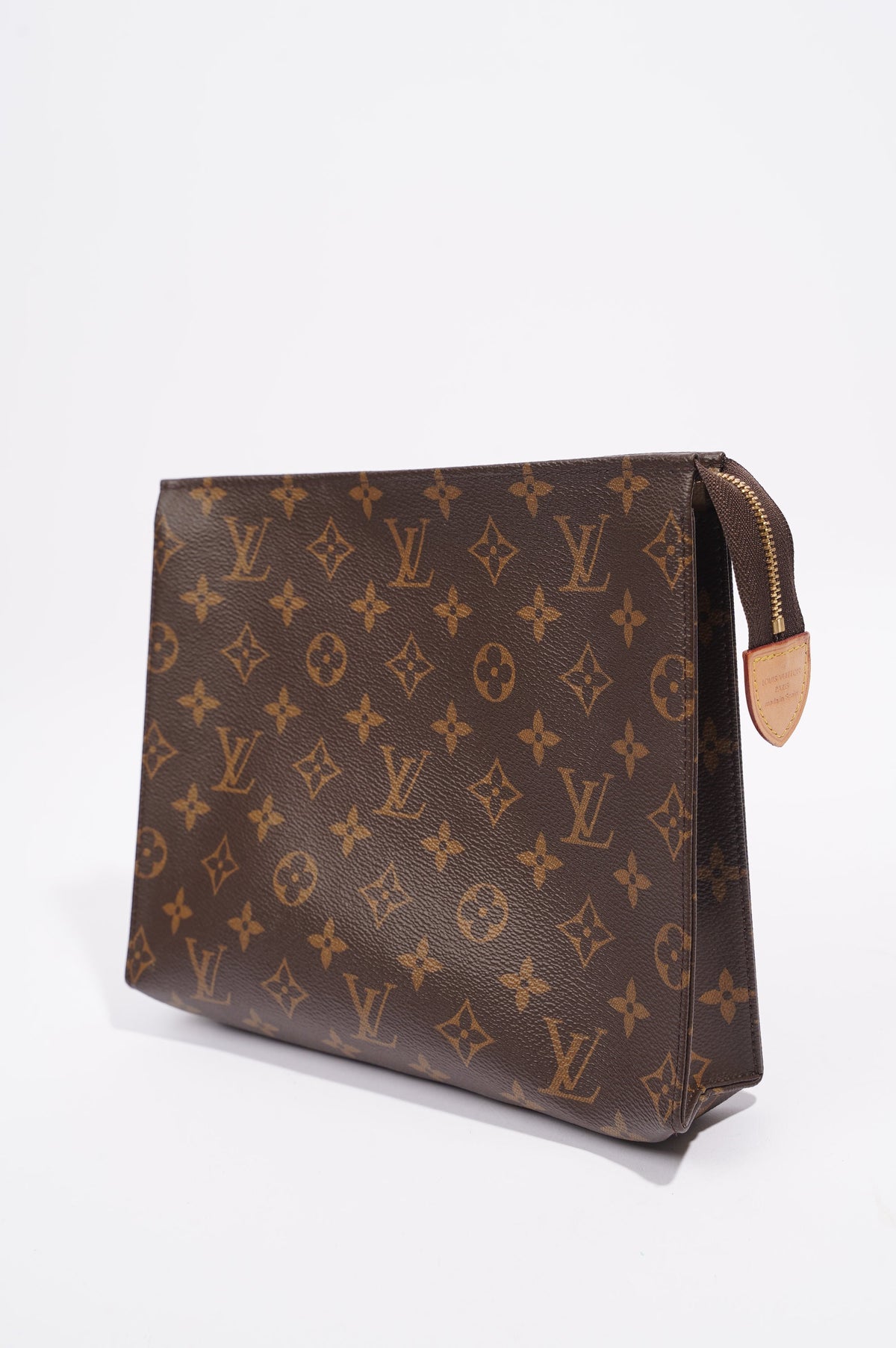 Louis Vuitton Toiletry Pouch Monogram Canvas 26