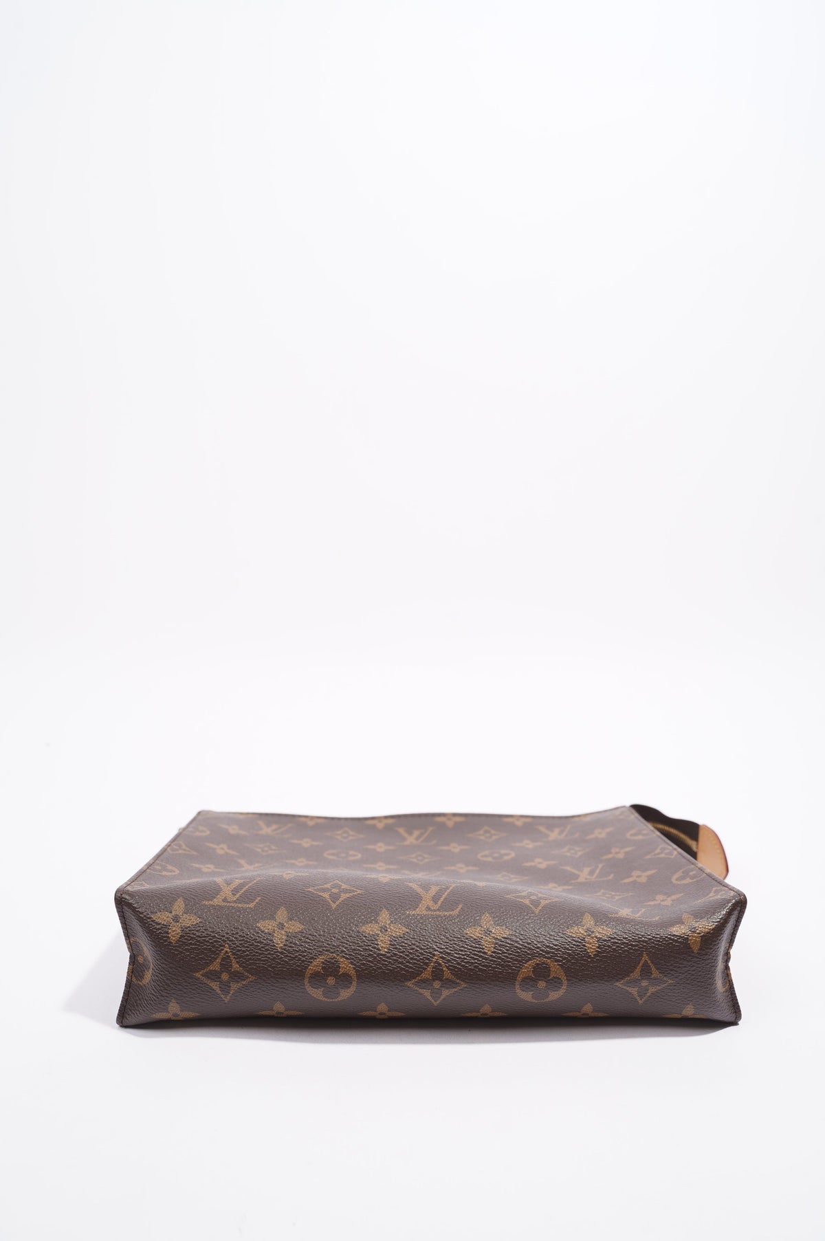 Louis Vuitton Toiletry Pouch Monogram Canvas 26