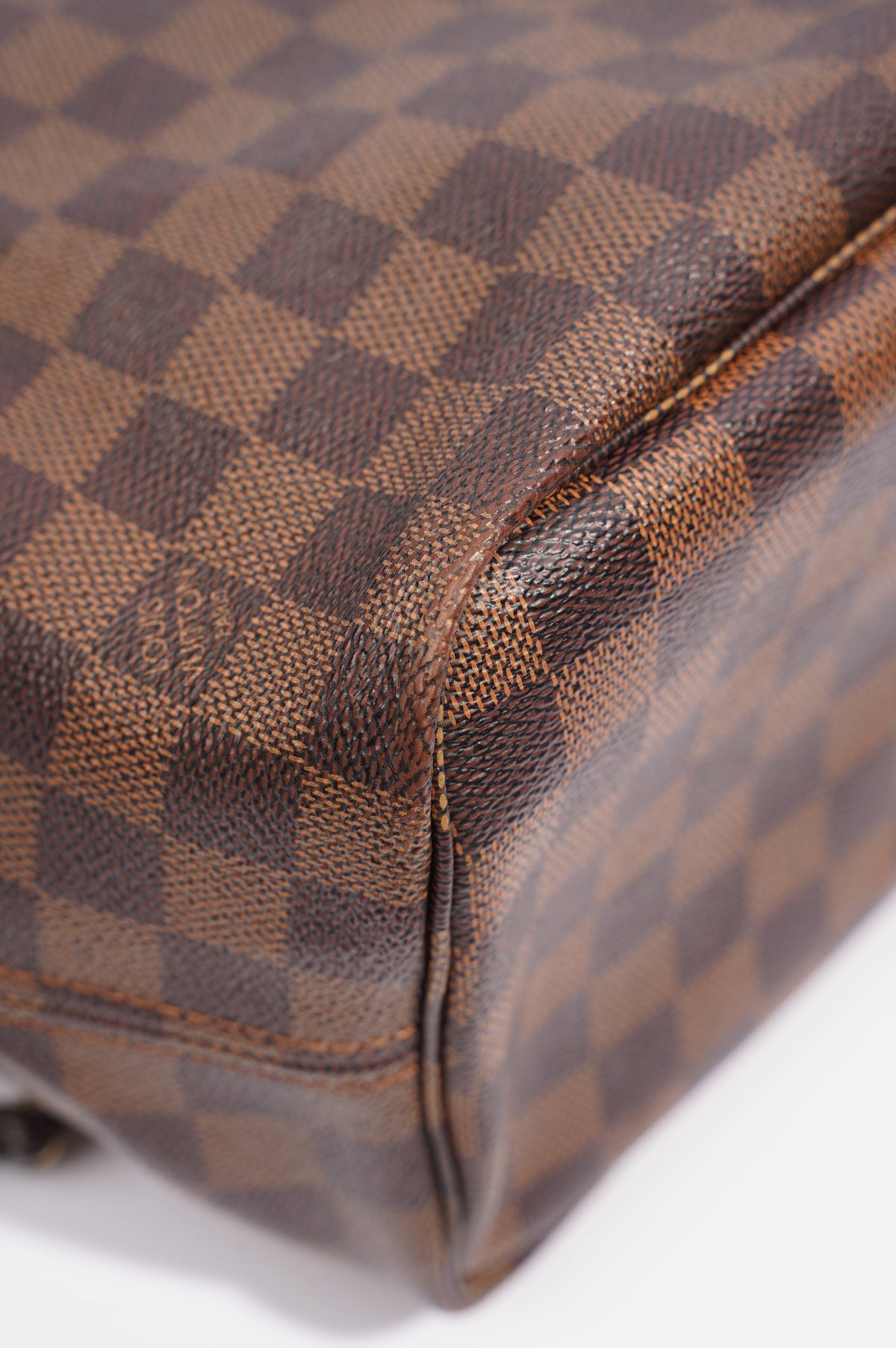 Louis Vuitton Neverfull Damier Ebene Canvas MM