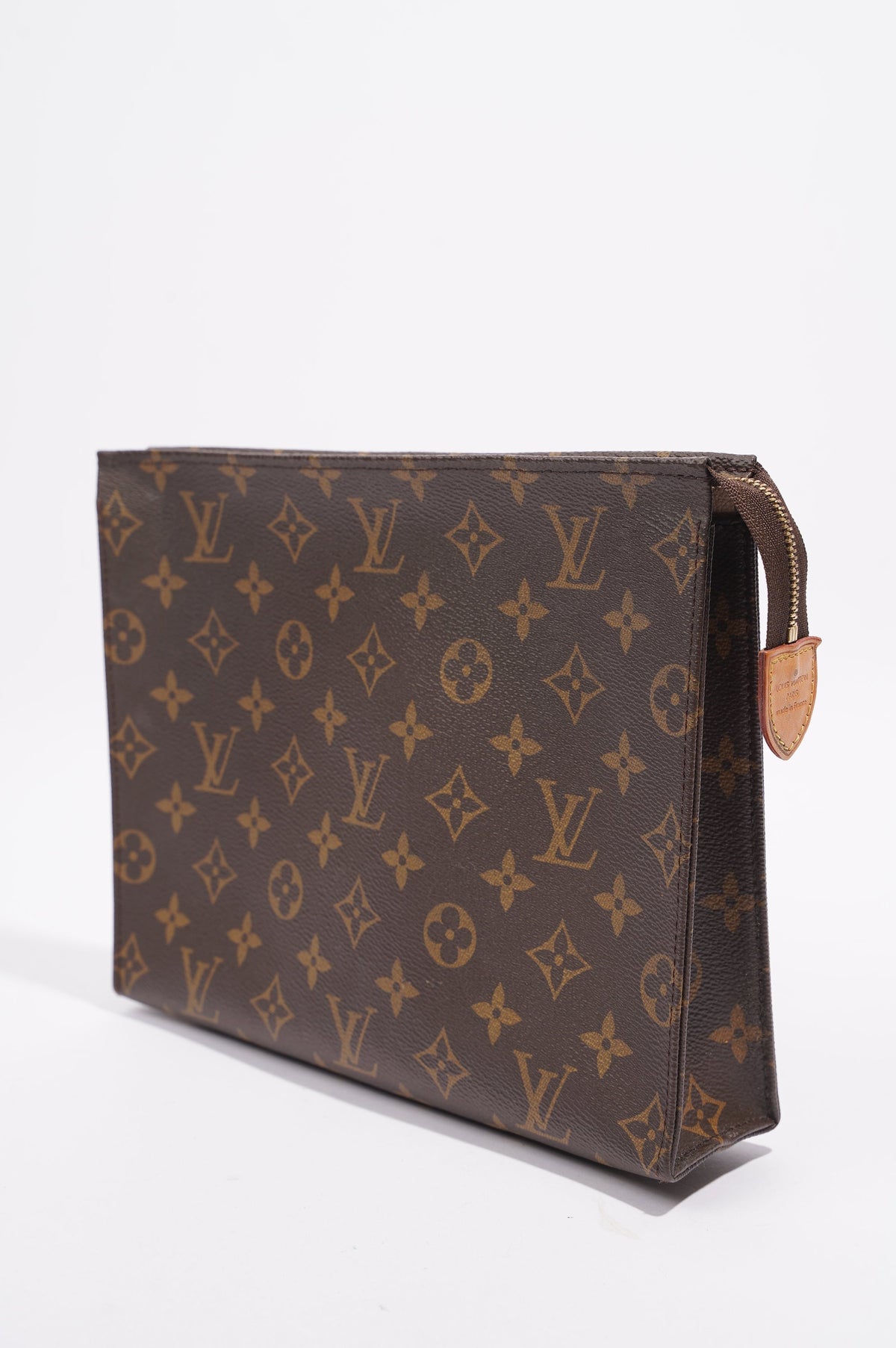 Louis Vuitton Toiletry Monogram Canvas 26