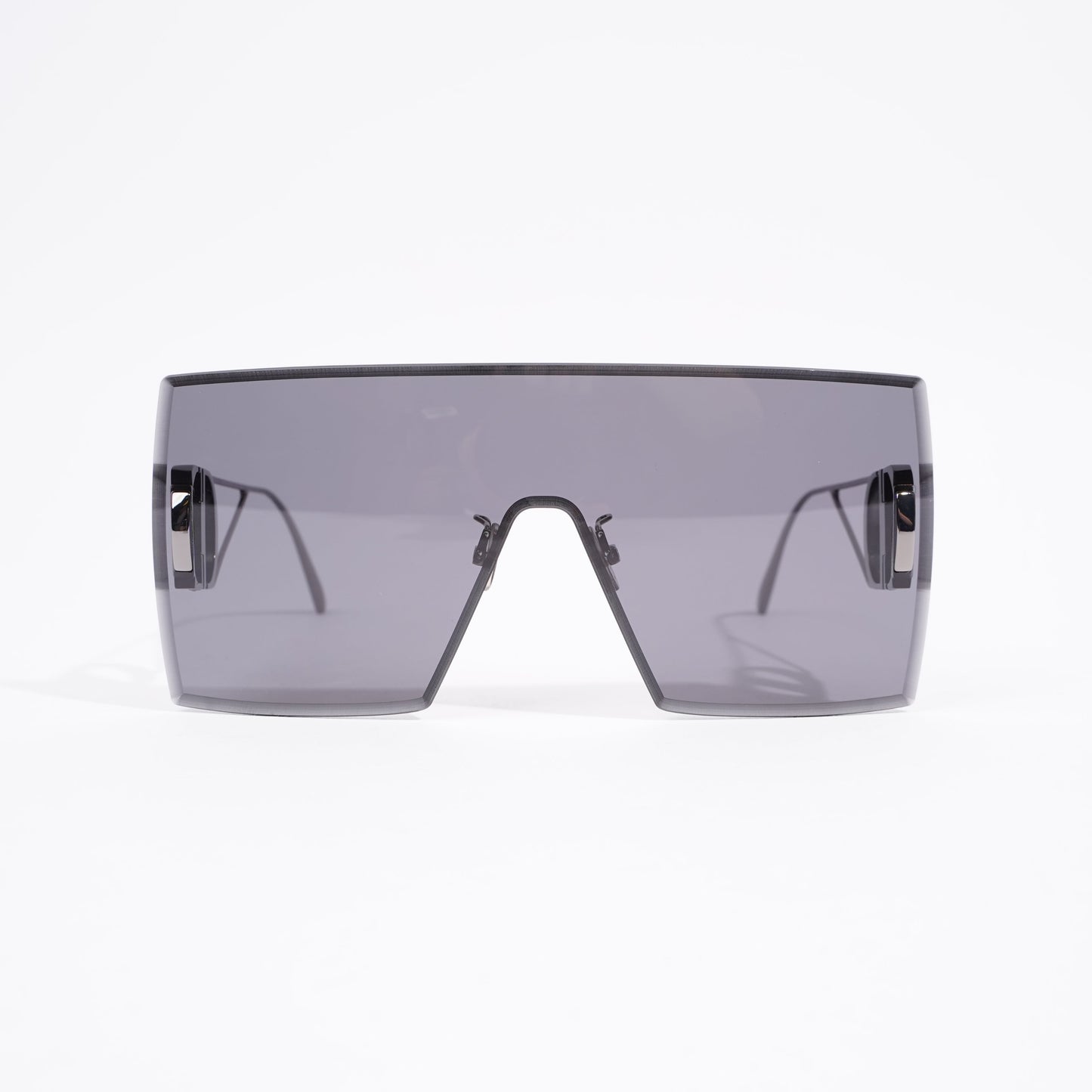 Christian Dior 30 Montaigne M1U Sunglasses Black / Silver Base Metal 135