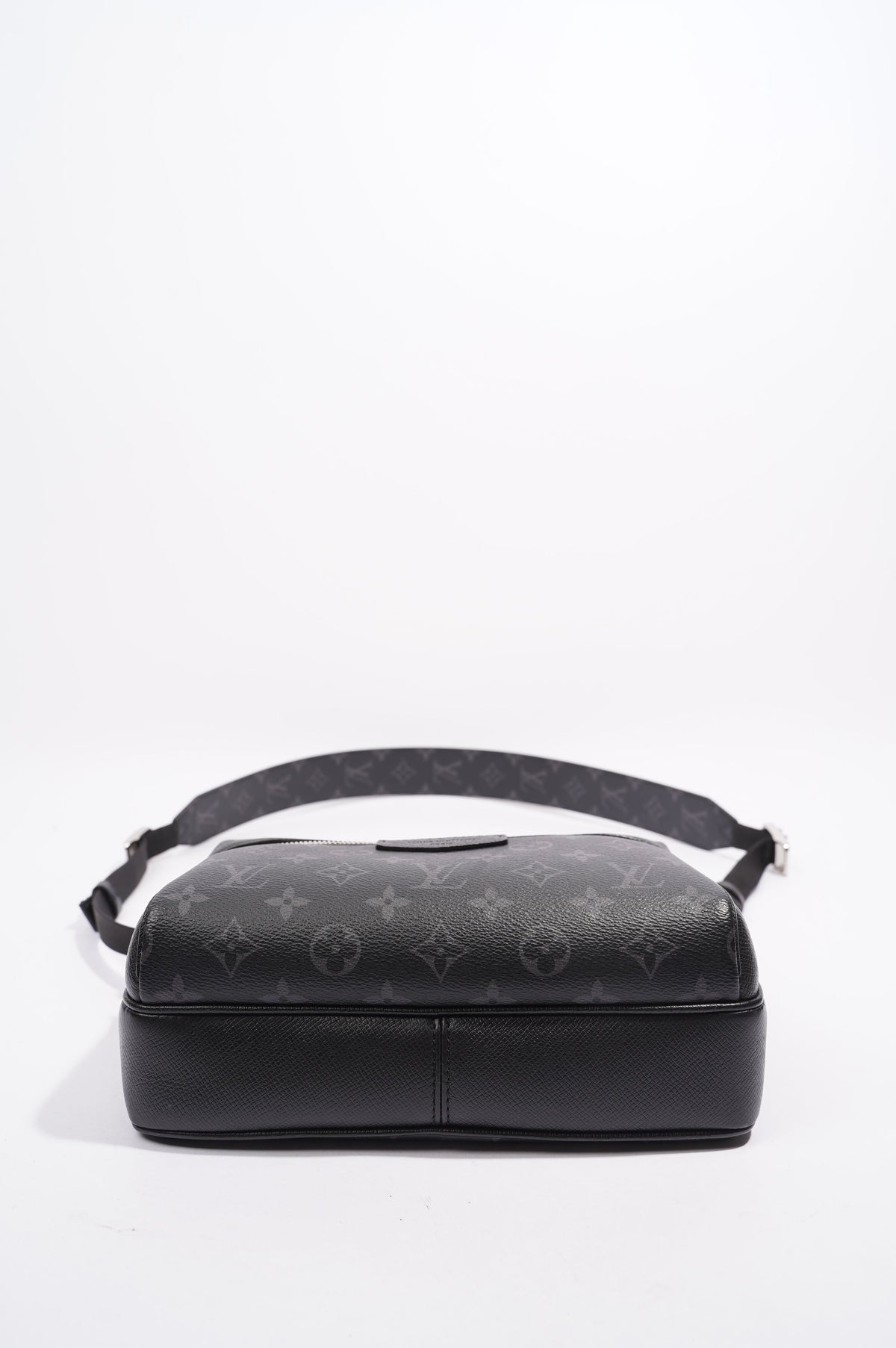 Louis Vuitton Outdoor Messenger Bag Monogram Eclipse Canvas
