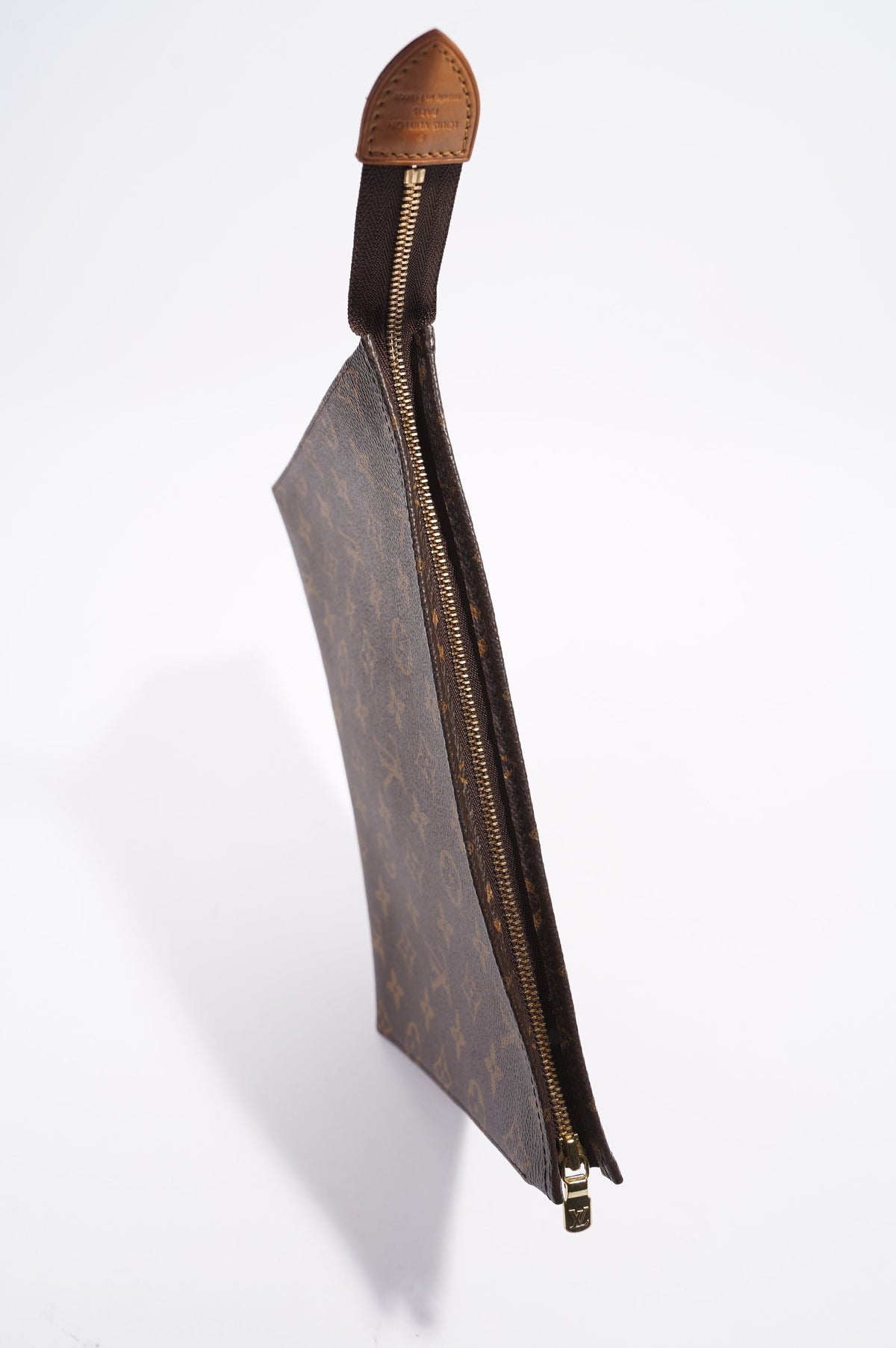 Louis Vuitton Toiletry Pouch Monogram Canvas 26