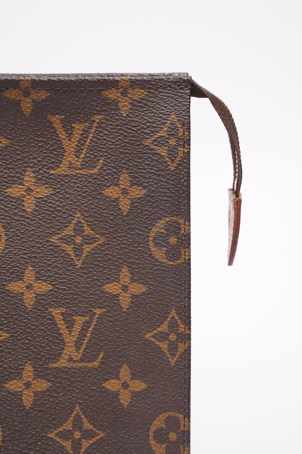 Louis Vuitton Toiletry Pouch Monogram Canvas 26