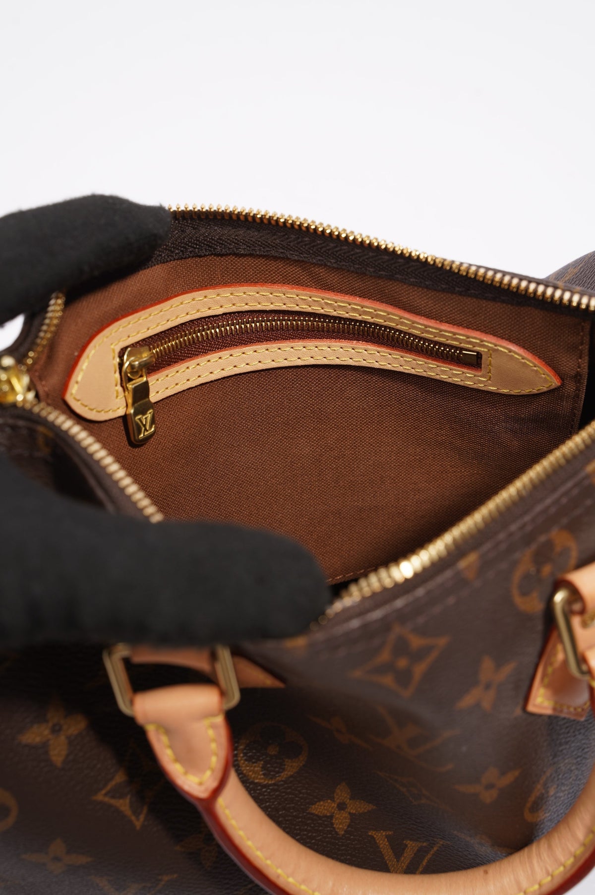 Louis Vuitton Speedy Bandouliere Monogram 25