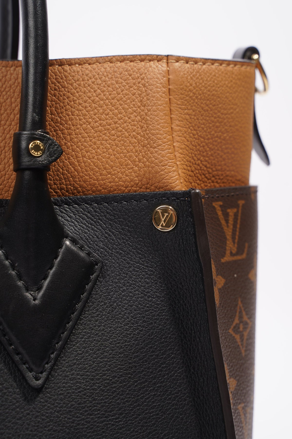 Louis Vuitton On My Side Black / Tan / Monogram Leather OS