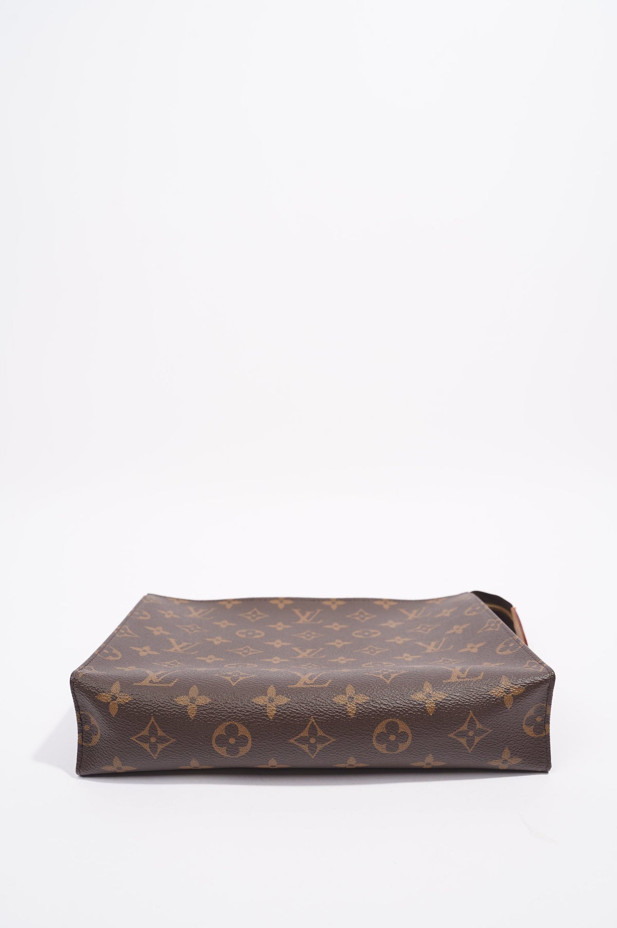 Louis Vuitton Toiletry Pouch Monogram Canvas 26