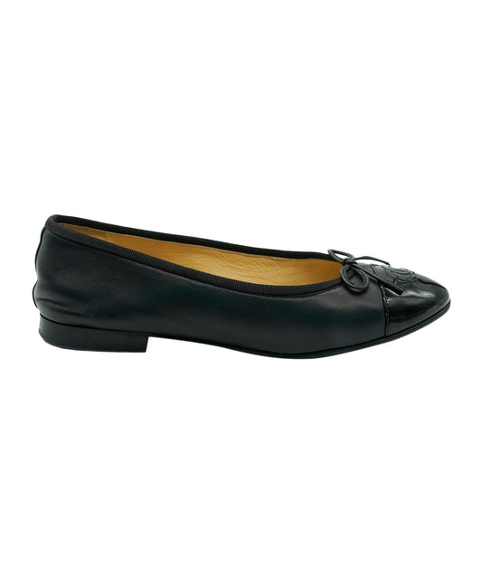 Chanel Ballerina CC Black Flats  ALC2181