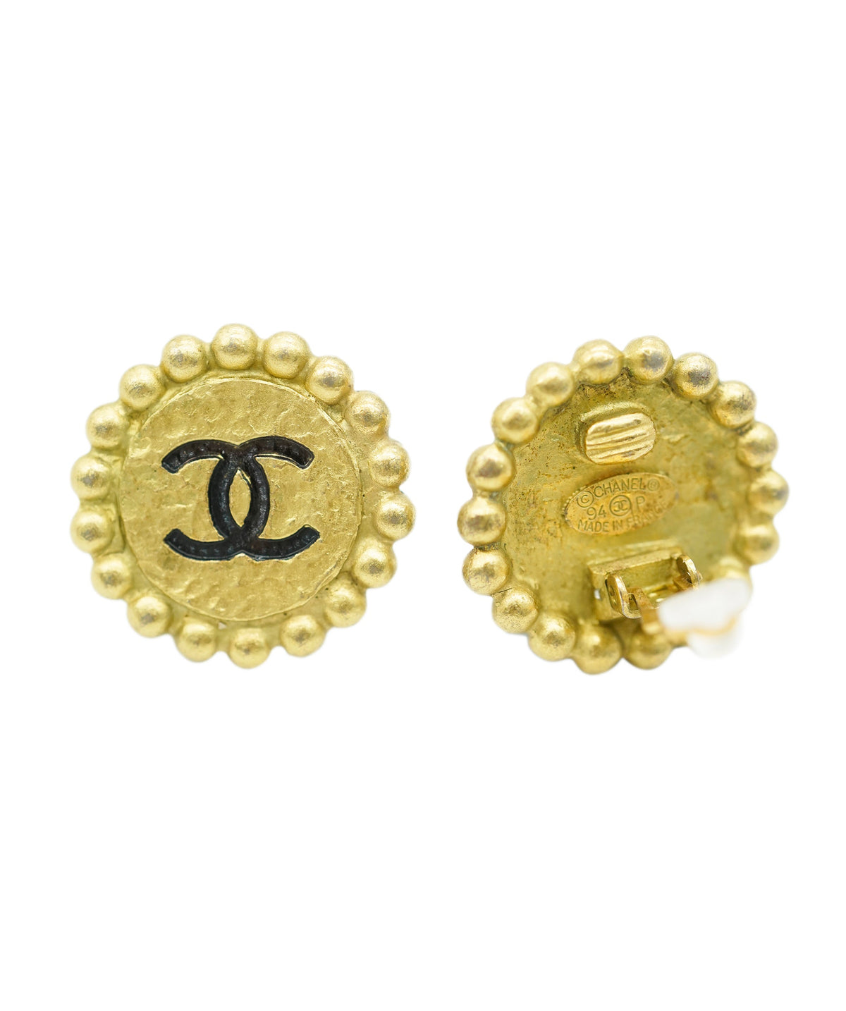 CHANEL VINTAGE EARRINGS COCOMARK ROUND ACCESSORY 94P 90267790 DBXS3608