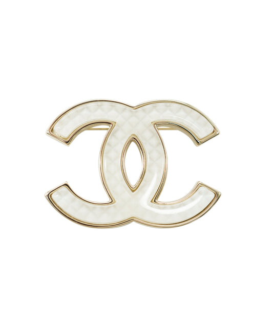 CHANEL Cocomark White Brooch DBXS3570