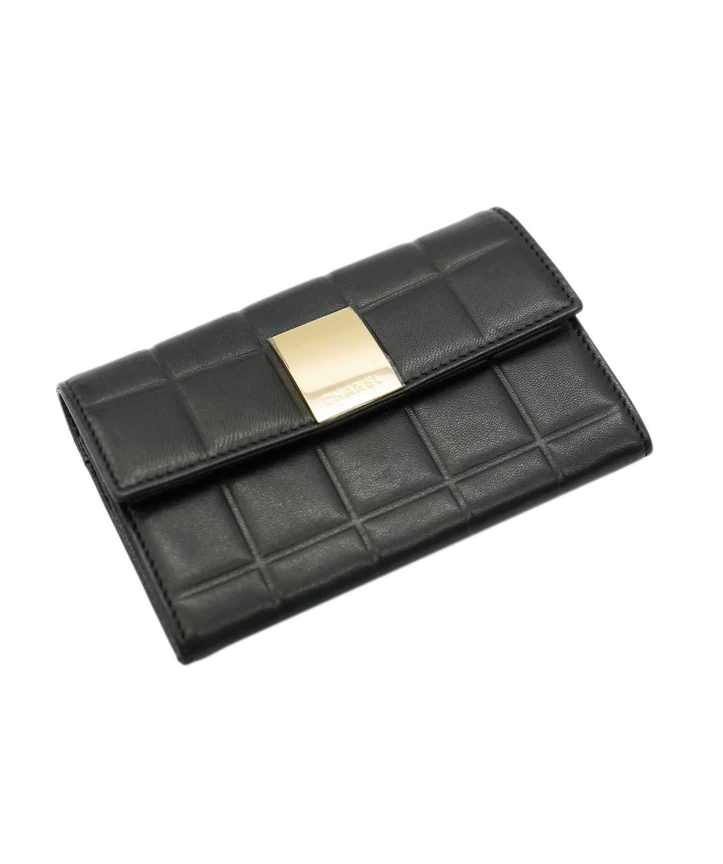 CHANEL VINTAGE CHOCOLATE BAR BIFOLD COMPACT WALLET BLACK LAMB SKIN 90256917 DBXS3587