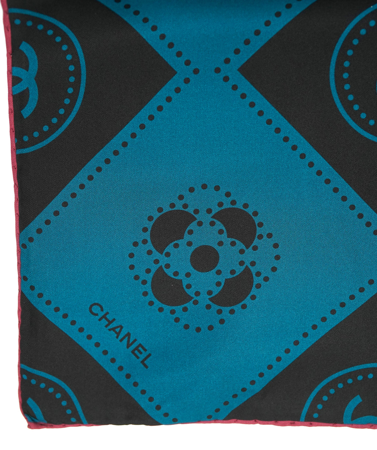 Chanel scarf silk brand new, blue with losanges DBXS3397