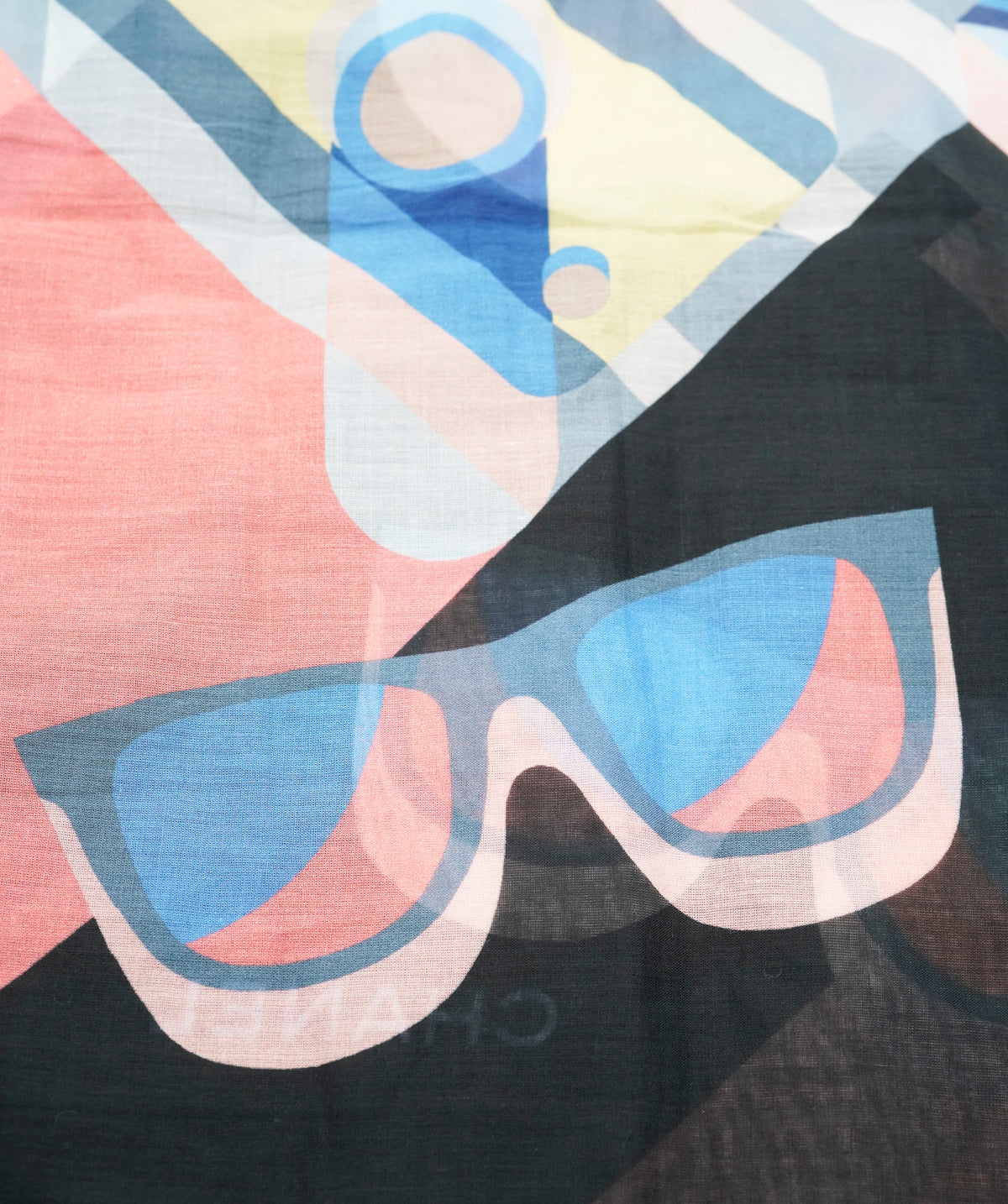 Chanel large scarf/Pareo multicolours black, pink, yellow