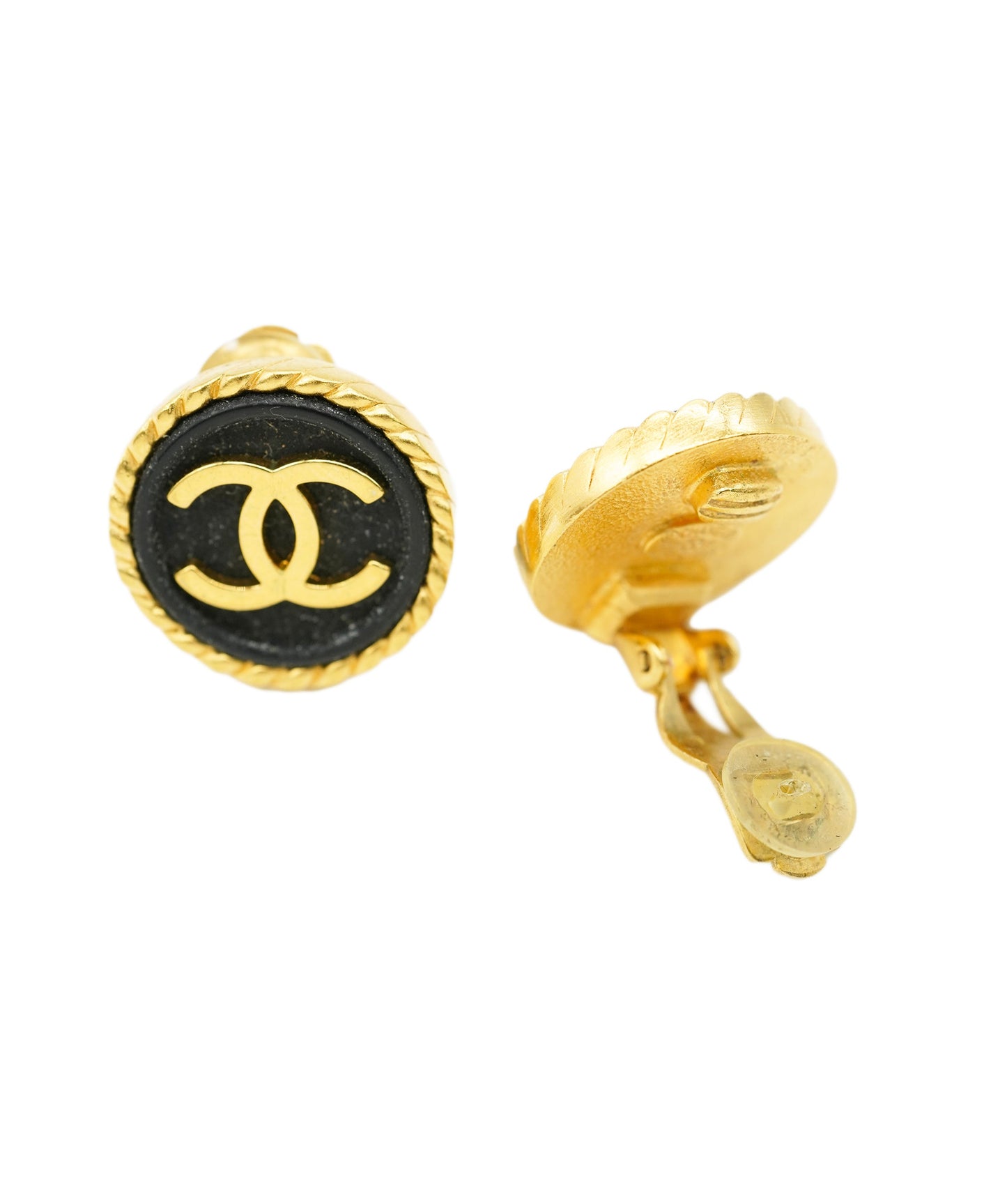 CHANEL Cocomark Round Earrings DBXS3559