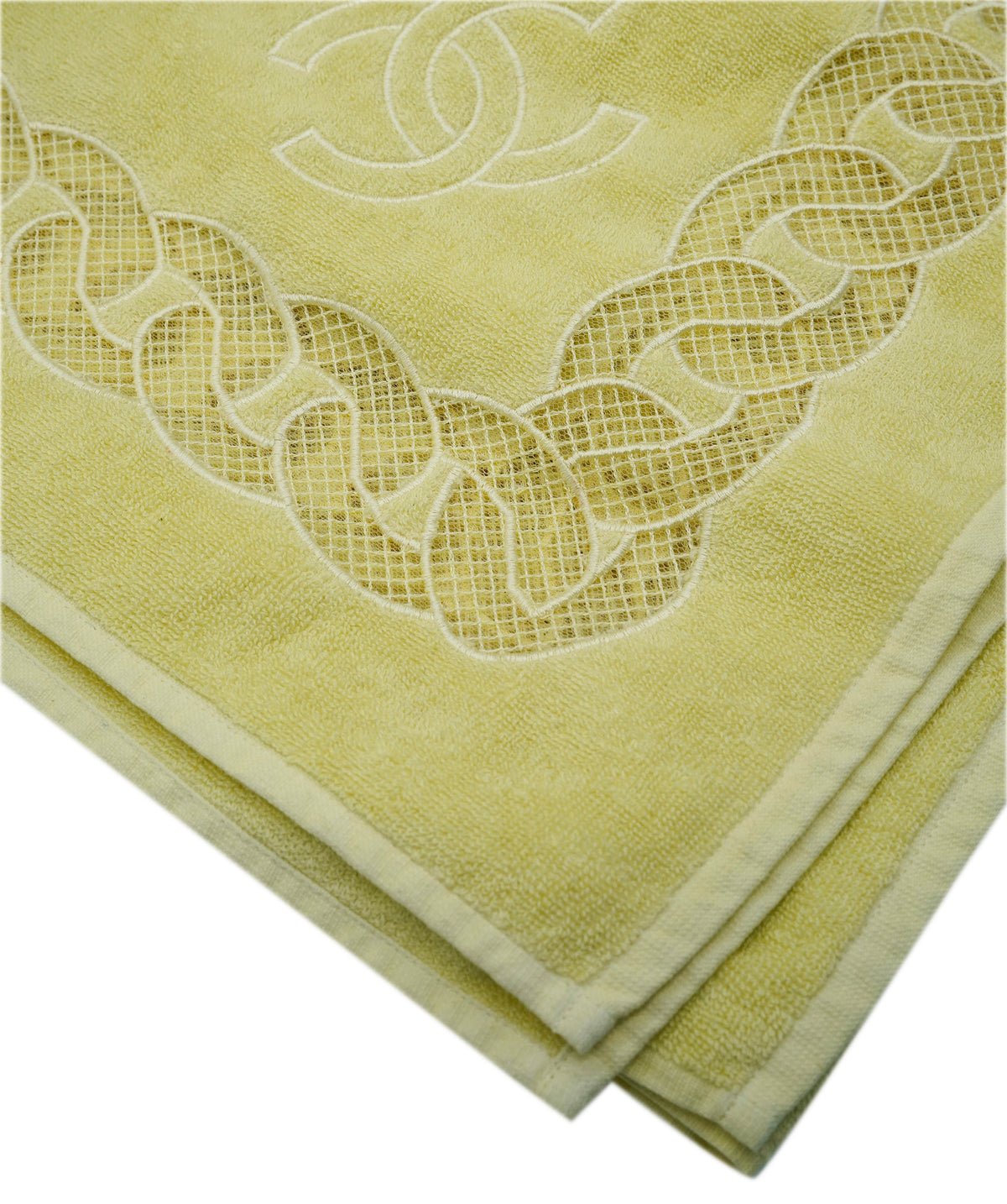 Chanel large towel, yelow embroidered  DBXS3790