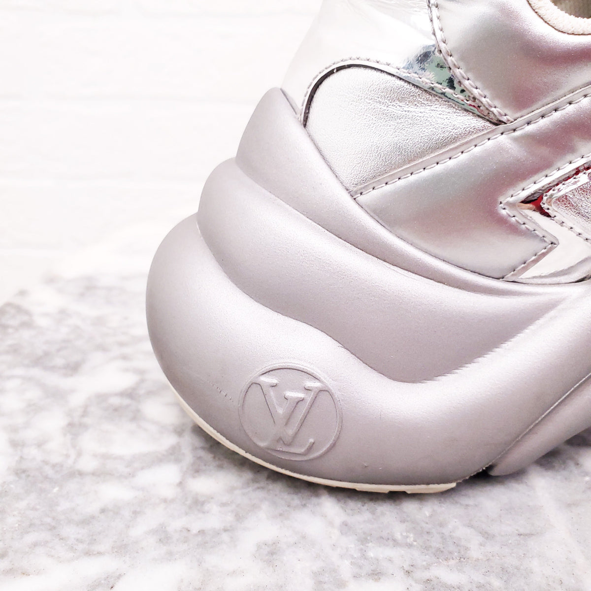 LOUIS VUITTON SILVER ARCH LIGHT CHUNKY SNEAKERS - SIZE 38