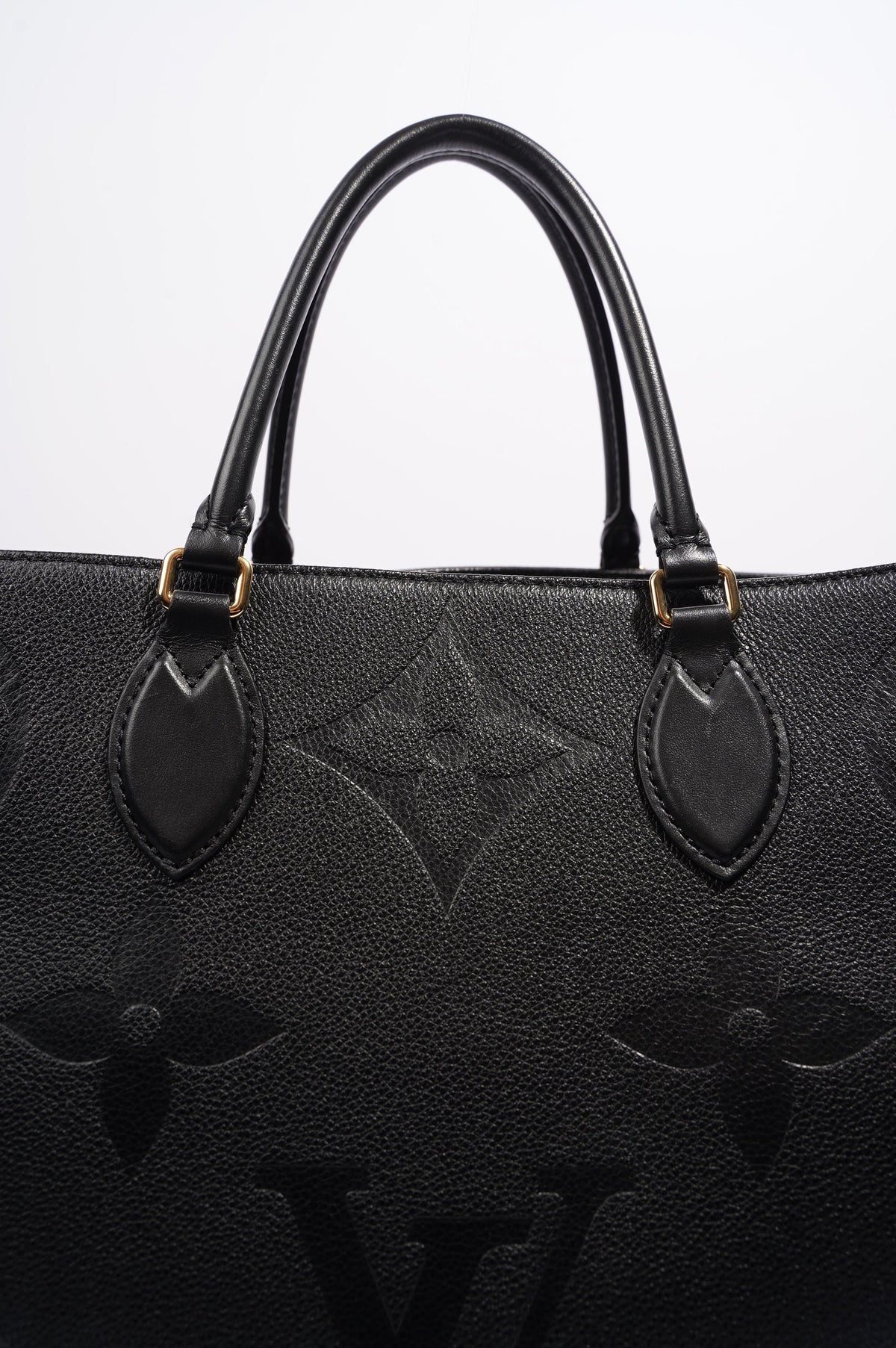 Louis Vuitton On The Go Black Canvas GM