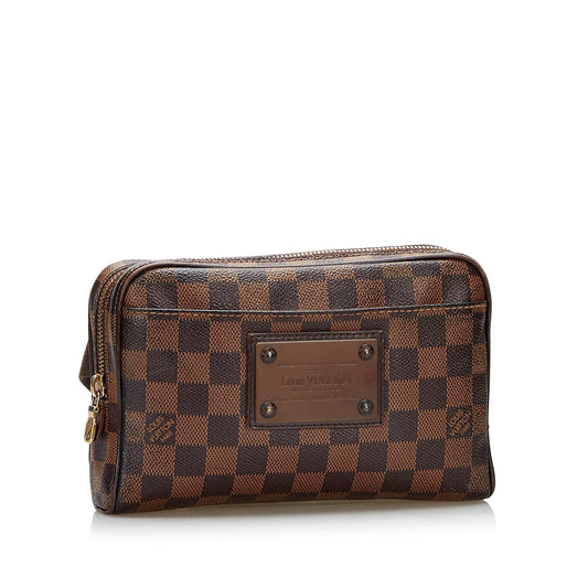 Louis Vuitton Damier Ebene Brooklyn Bum Bag (SHG-iDoyVW)
