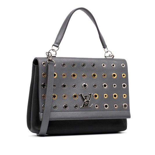 Louis Vuitton Eyelet LockMe II BB (SHG-hm4yM3)