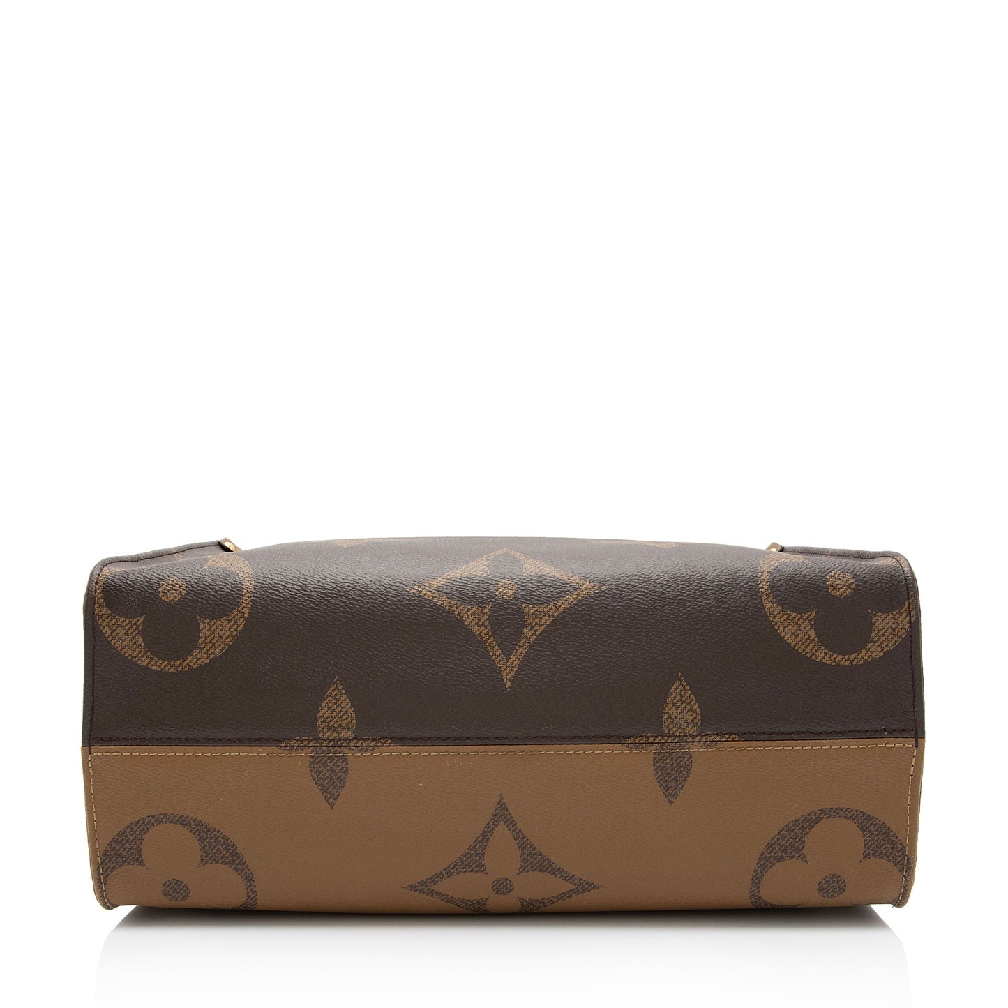 Louis Vuitton Giant Monogram Canvas Onthego MM Tote (SHF-zMPhIY)