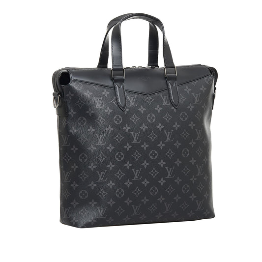 Louis Vuitton Monogram Eclipse Explorer (SHG-XsRsmO)