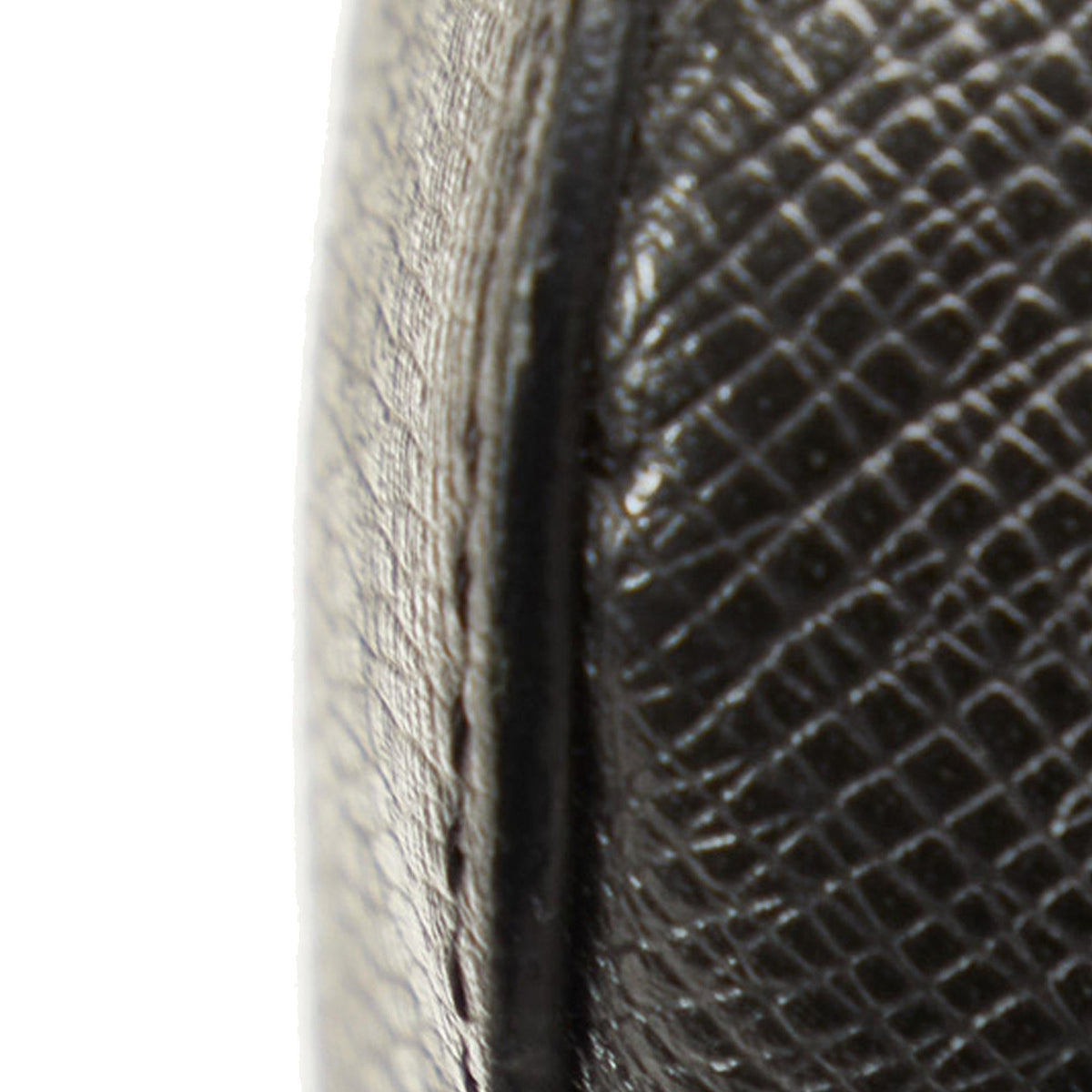 Louis Vuitton Taiga Anton Messenger PM (SHG-QmN9Ao)