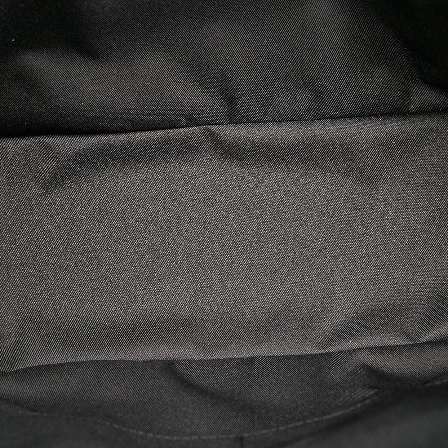 Louis Vuitton Taigarama Outdoor Tote (SHG-AofbM1)