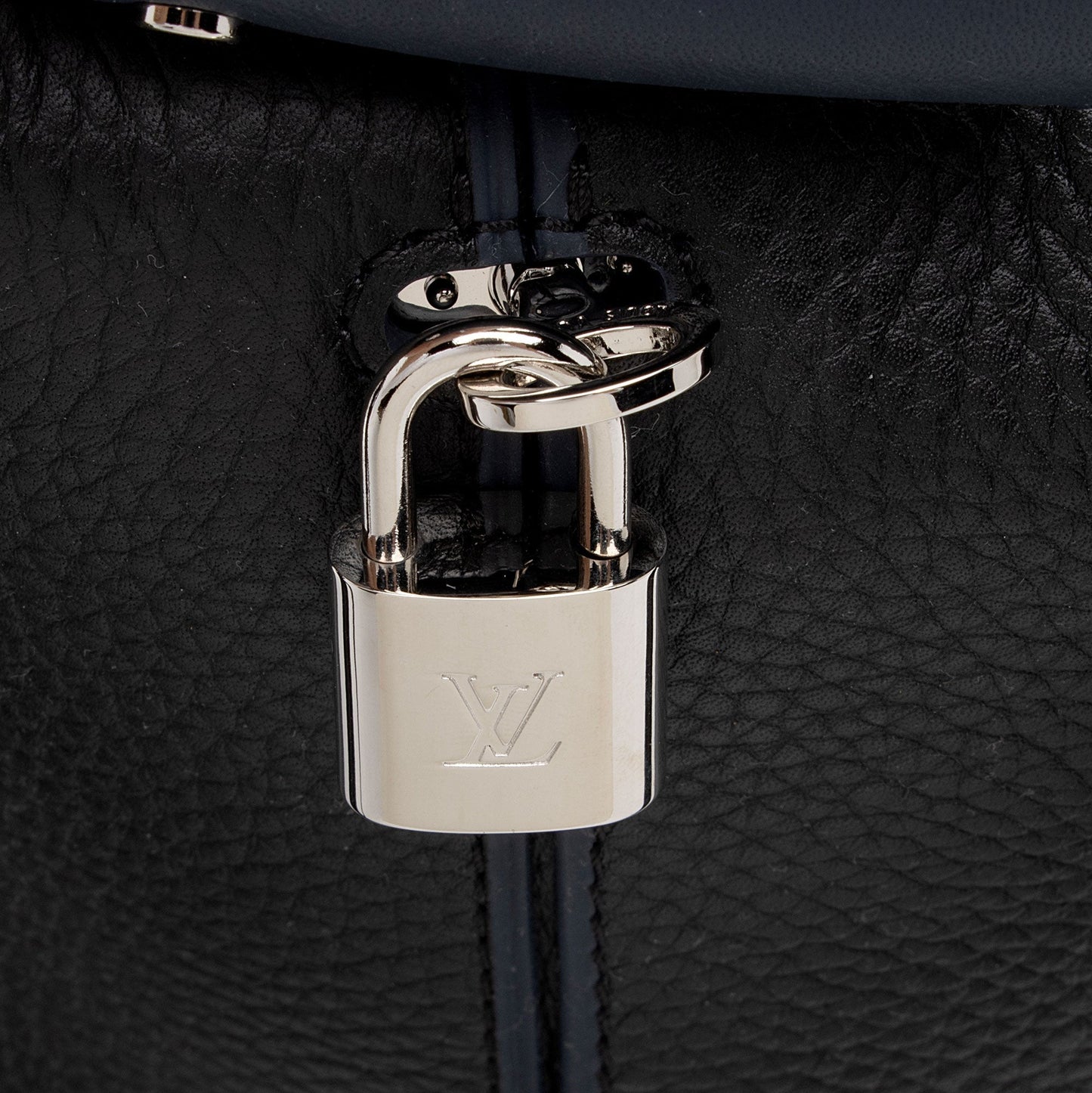 Louis Vuitton Taurillon Leather Pernelle Tote (SHF-Fagu16)