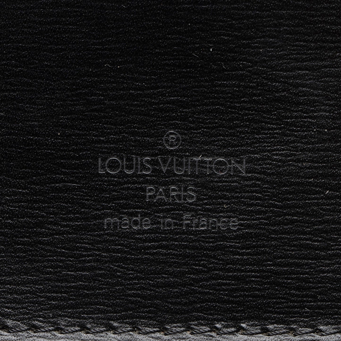 Louis Vuitton Vintage Epi Leather Cluny Shoulder Bag (SHF-d5Ik95)