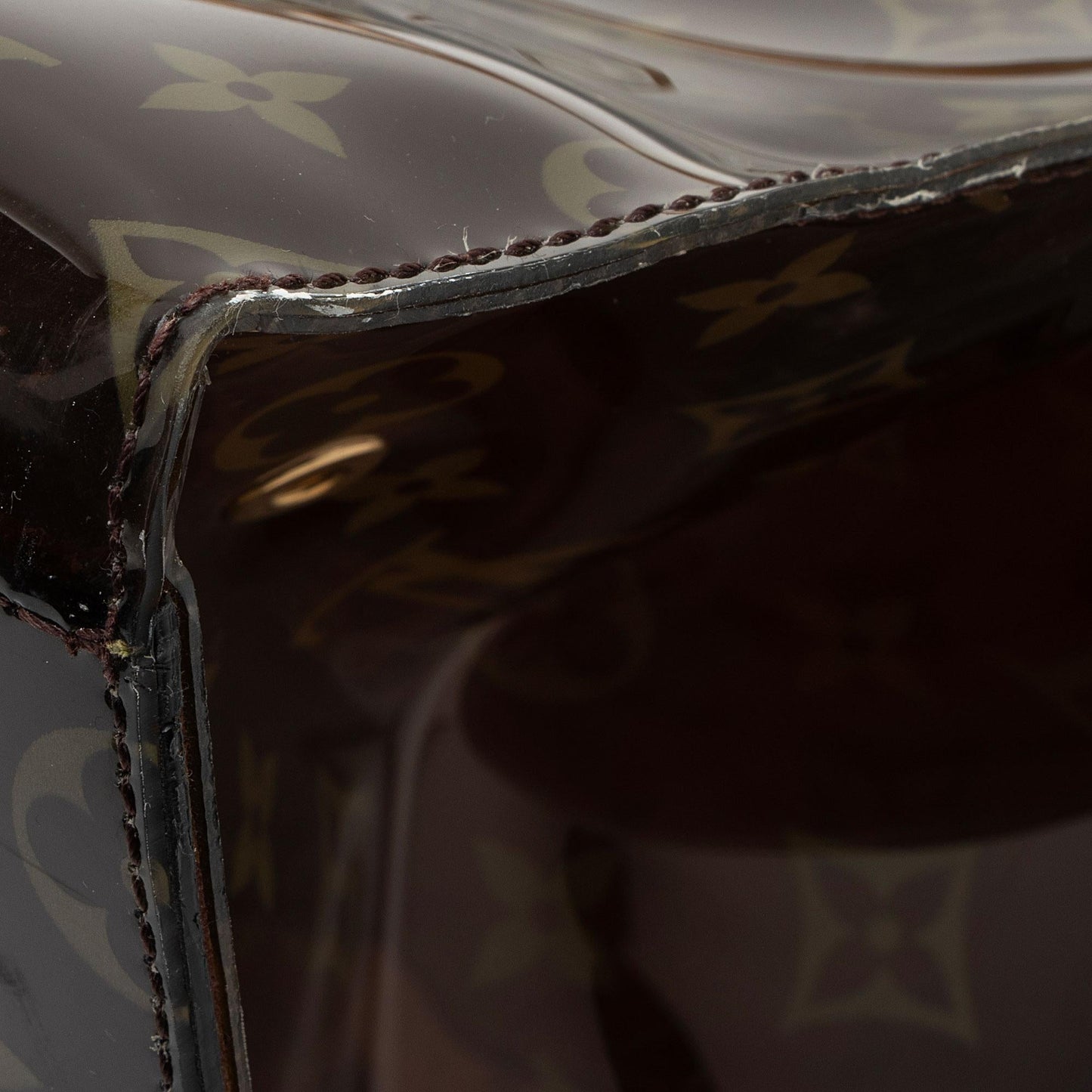 Louis Vuitton Vintage Limited Edition Monogram Vinyl Ambre Cruise Tote (SHF-FfiVXi)