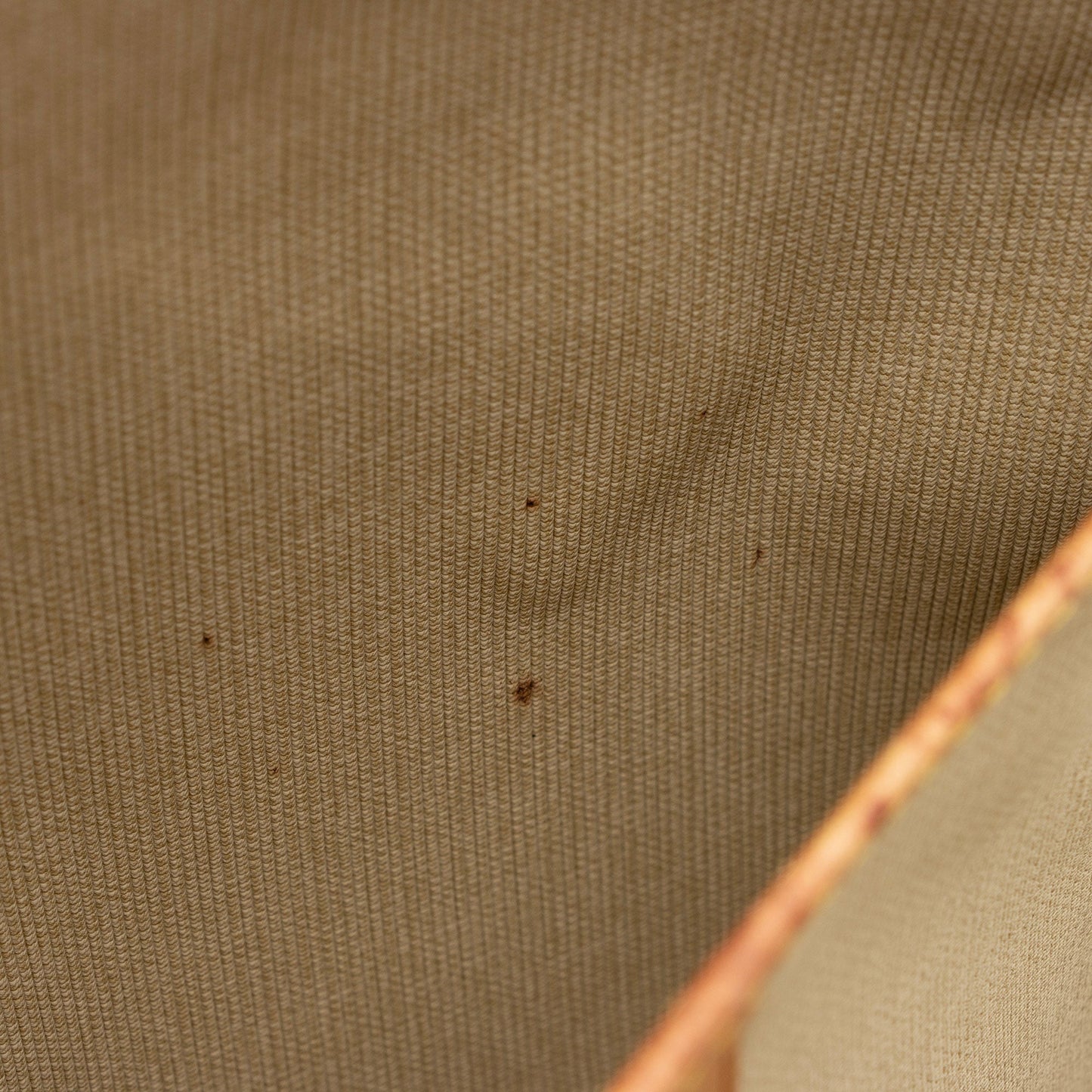 Louis Vuitton Vintage Monogram Canvas Excursion Tote (SHF-KMEXVf)