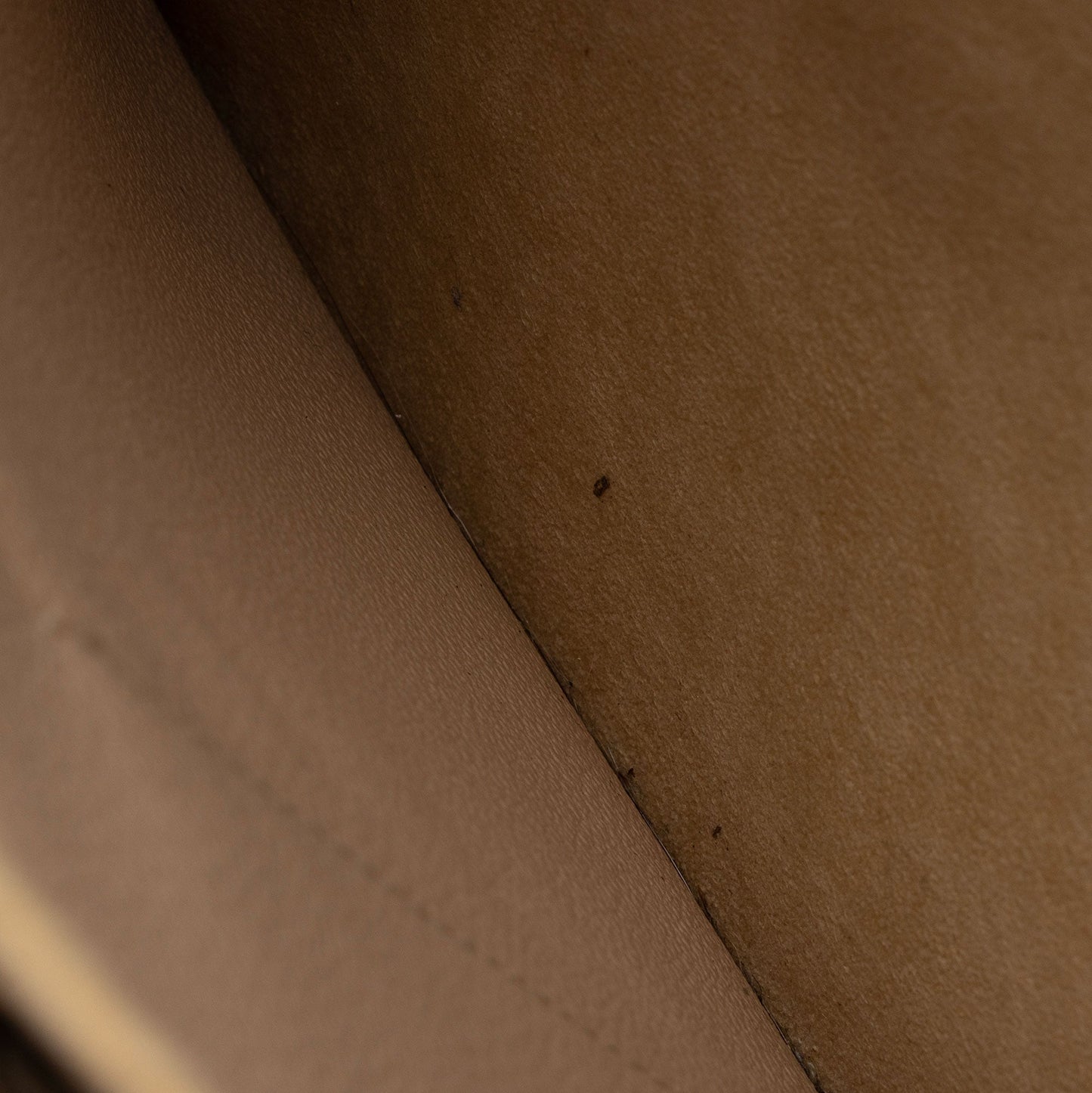 Louis Vuitton Vintage Monogram Canvas Luco Tote (SHF-dm5N1L)