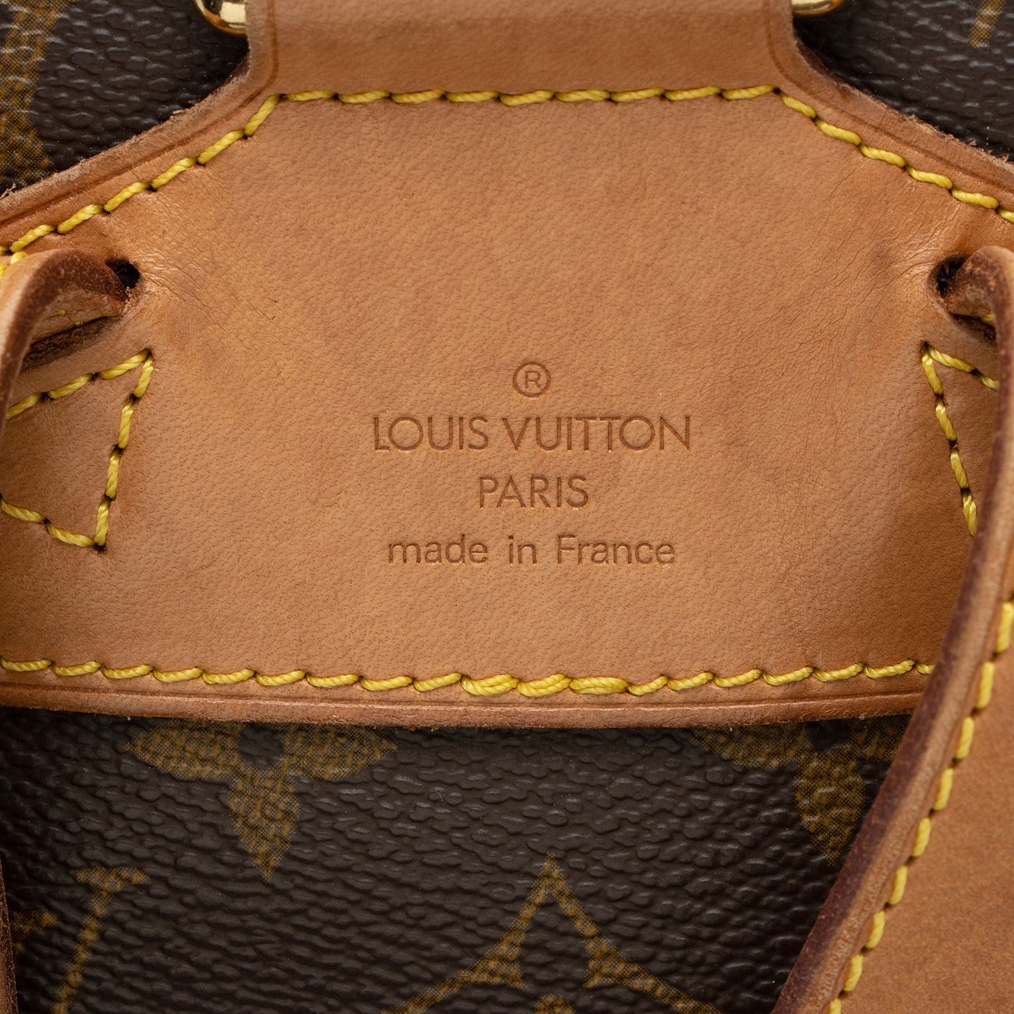 Louis Vuitton Vintage Monogram Canvas Montsouris MM Backpack (SHF-xzN3al)