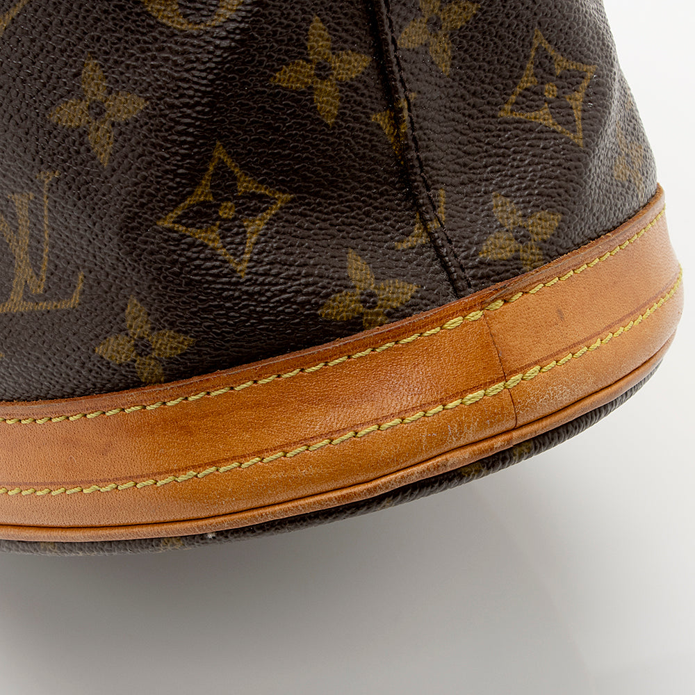 Louis Vuitton Vintage Monogram Canvas Petit Bucket Tote (SHF-21631)