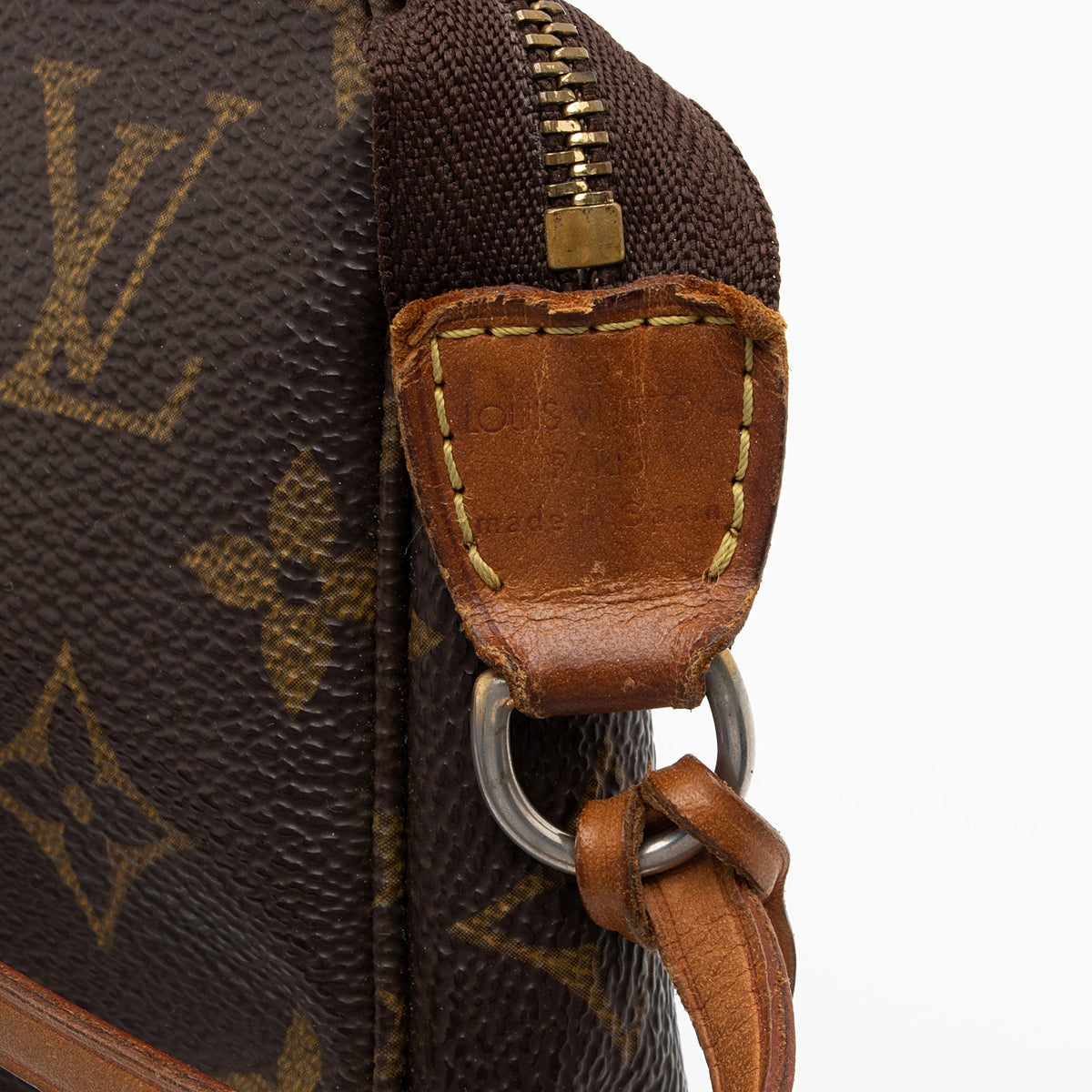 Louis Vuitton Vintage Monogram Canvas Pochette Accessoires (SHF-9OsCbe)