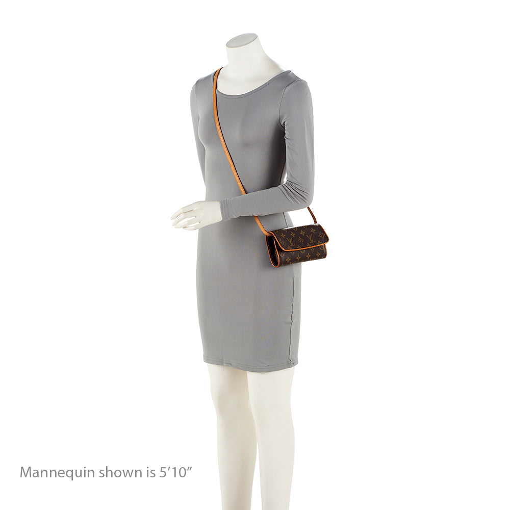 Louis Vuitton Vintage Monogram Canvas Pochette Twin GM Shoulder Bag (SHF-to1955)
