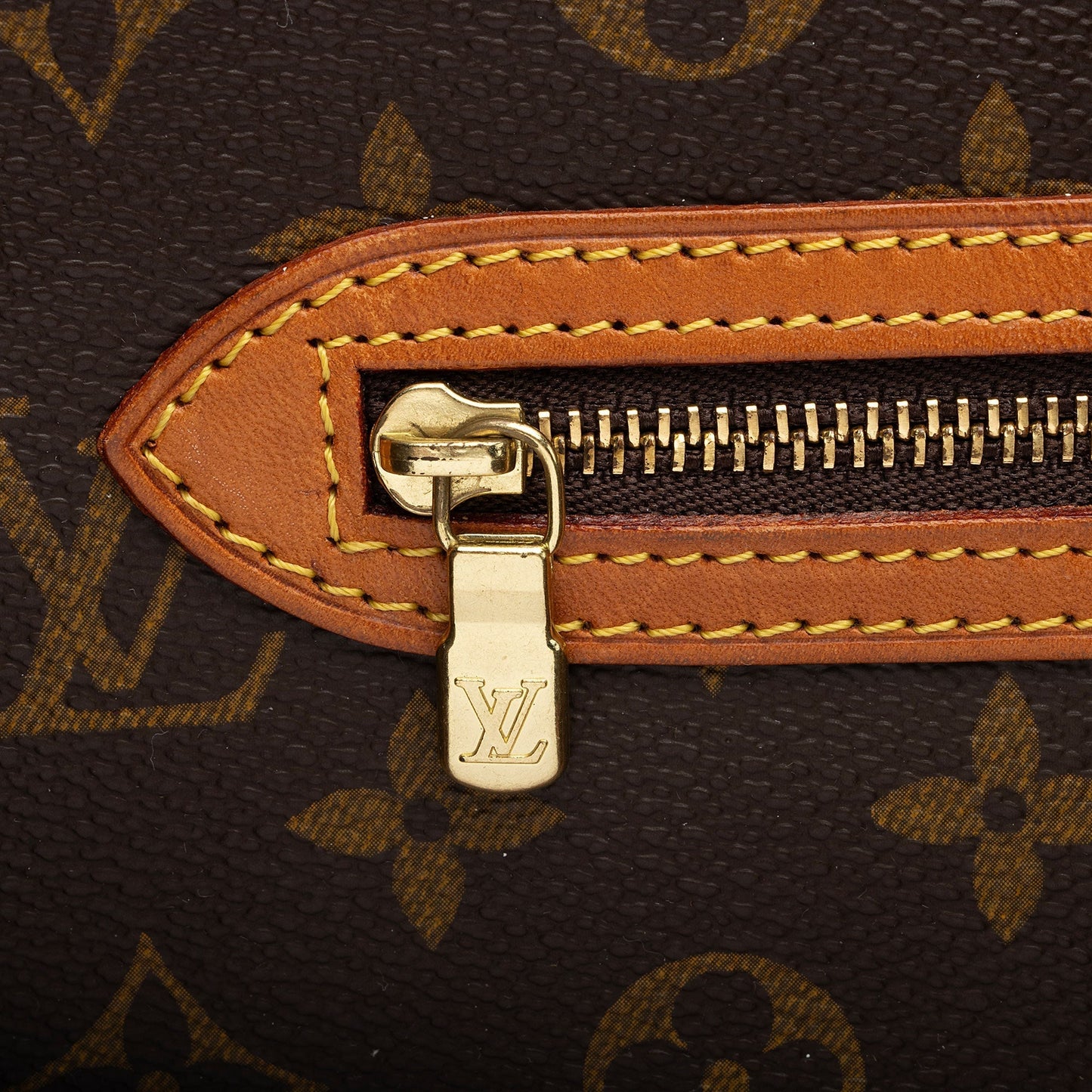 Louis Vuitton Vintage Monogram Canvas Sac Shopping 48 Tote (SHF-JstH3X)