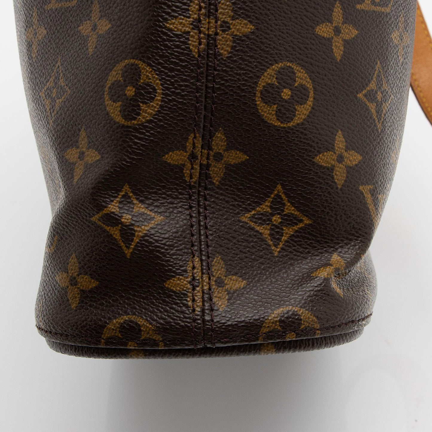 Louis Vuitton Vintage Monogram Canvas Vavin GM Tote (SHF-l7o3A7)