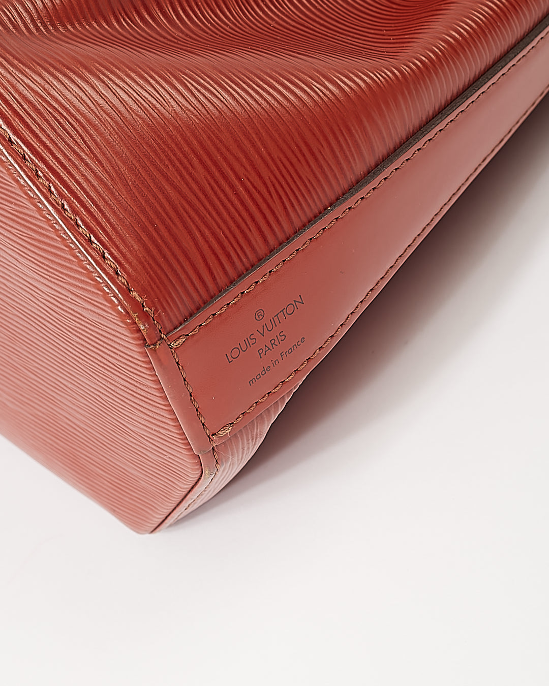 Louis Vuitton Tan Epi Leather Sac Epaule 27 Bucket Bag